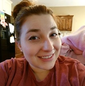 Meet your Posher, Candace