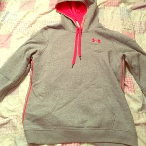 Under armour sweatshirt