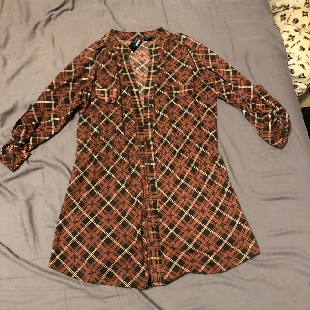 Small dress, shirt