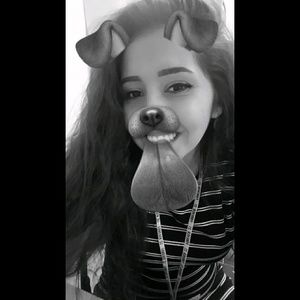 Meet your Posher, Amber