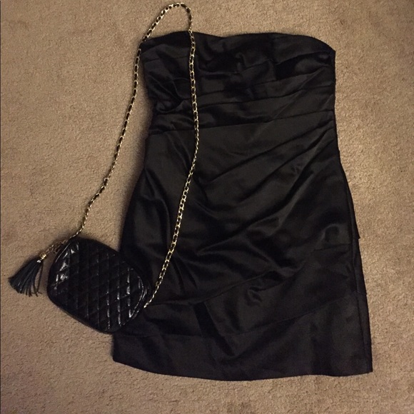 NWT little black cocktail dress - Picture 4 of 6