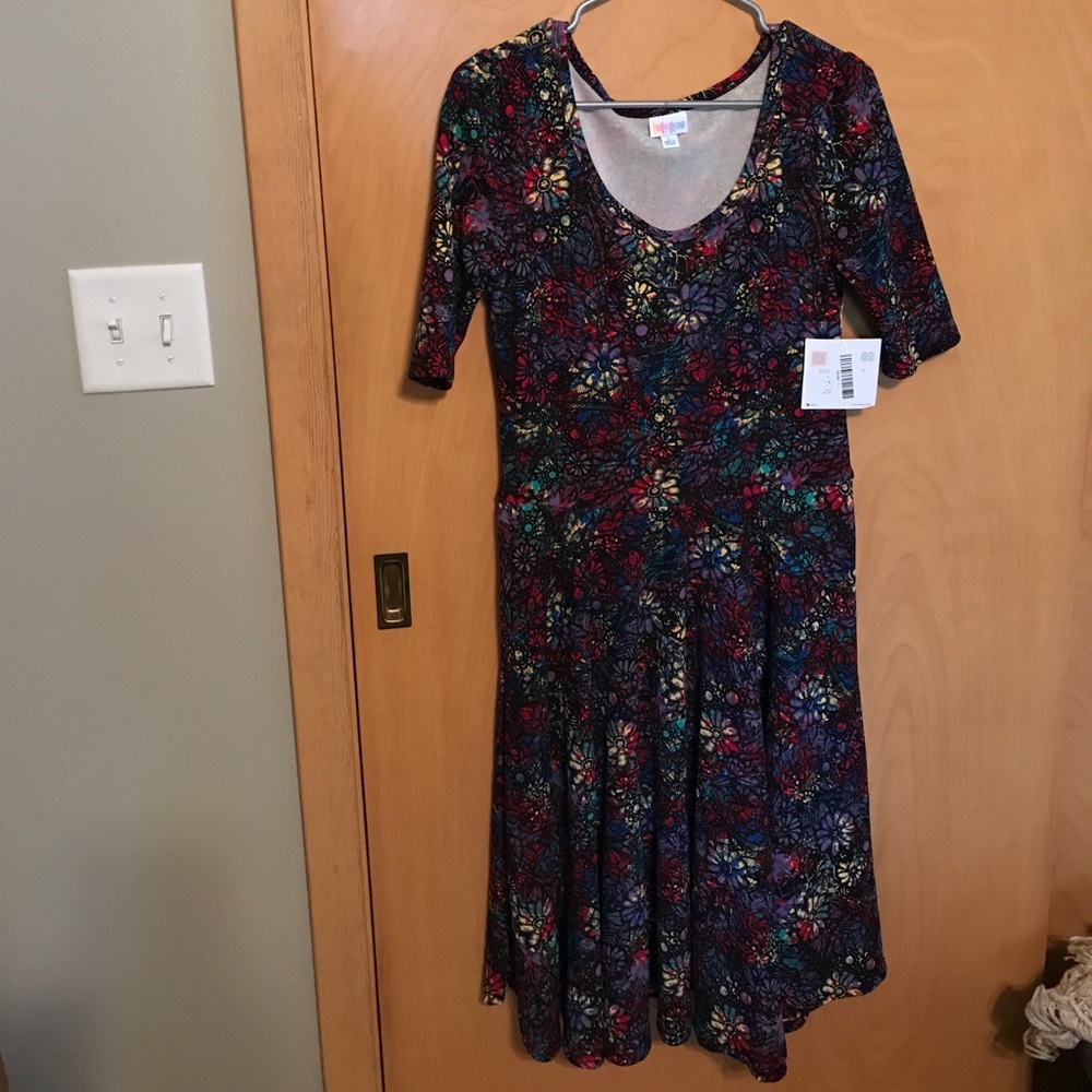 LuLaRoe Nicole Dress