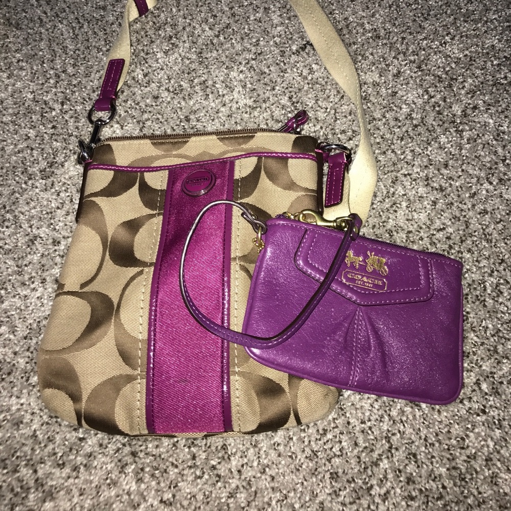 COACH cross body purse and wallet