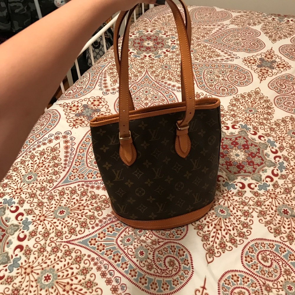 Vintage Louis Vuitton PM Bucket Bag