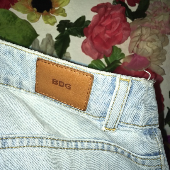URBAN OUTFITTERS JEANS!! - Picture 4 of 4