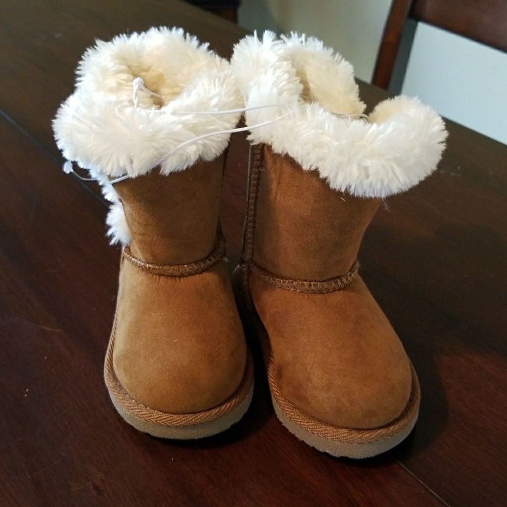 Toddler boots