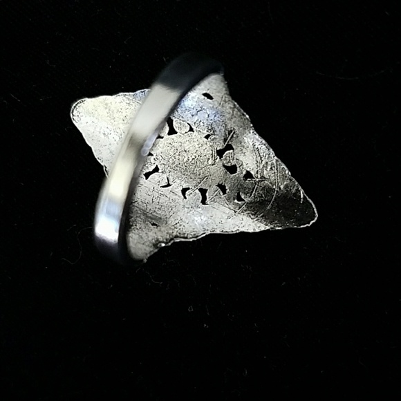 💍💓💍Beautiful Ring - Picture 2 of 7