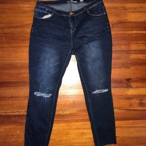 🍁🍁DARK DENIM SKINNY