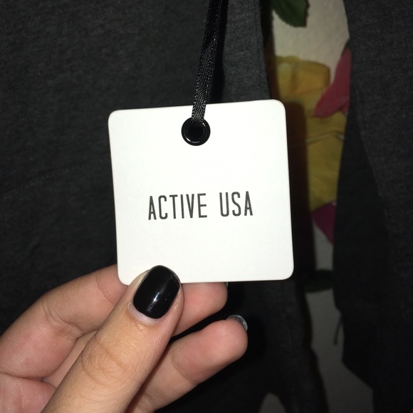 ACTIVE JACKET - Picture 2 of 3