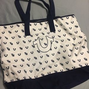 Aunthentic true religion bag