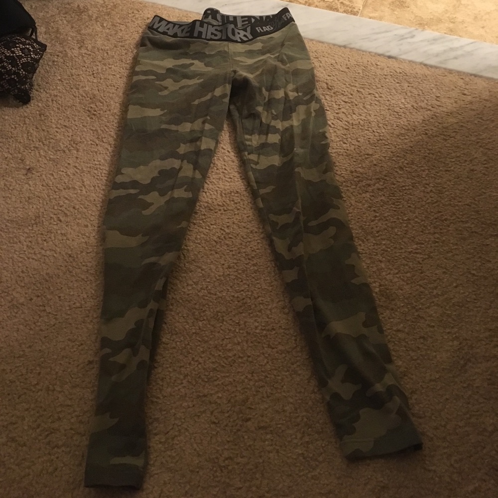 Flag nor fail women's leggings