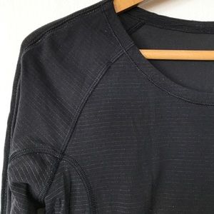 Lululemon top