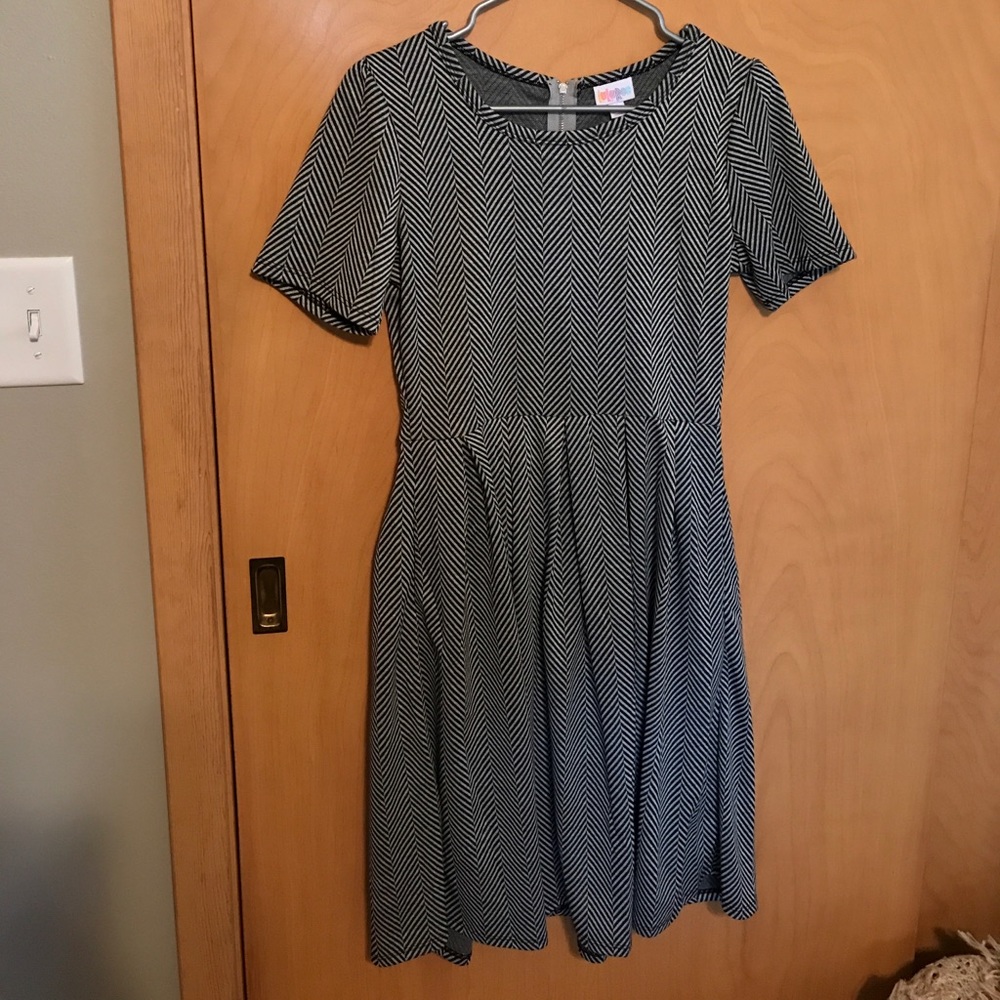 LuLaRoe Amelia Dress