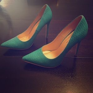 Teal, Shoe Republic LA Stilettos, Size 10.5