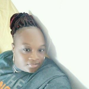 Meet your Posher, Ada
