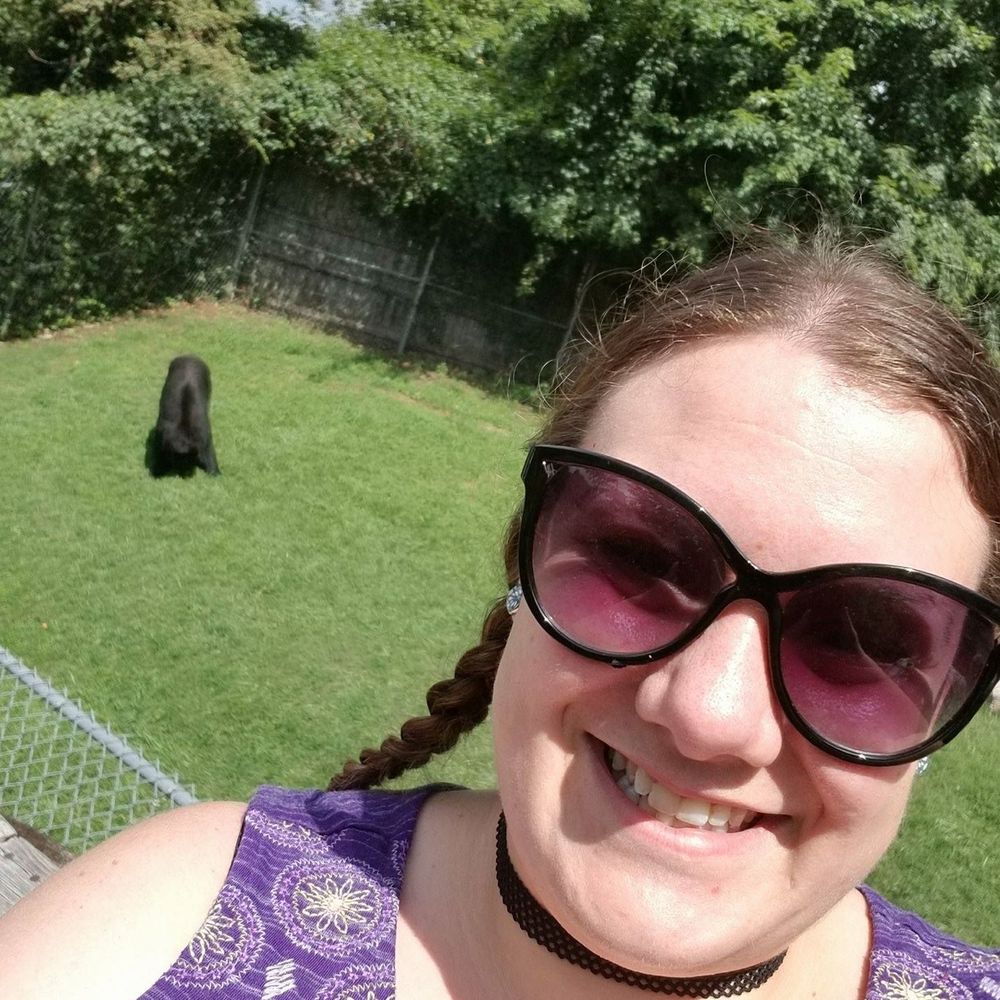 Meet your Posher, Nicole