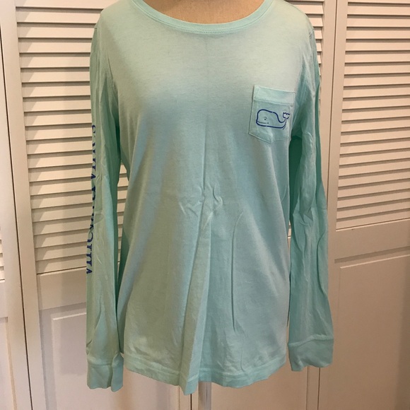 Vineyard Vines Tops - {Vineyard Vines Long Sleeve}