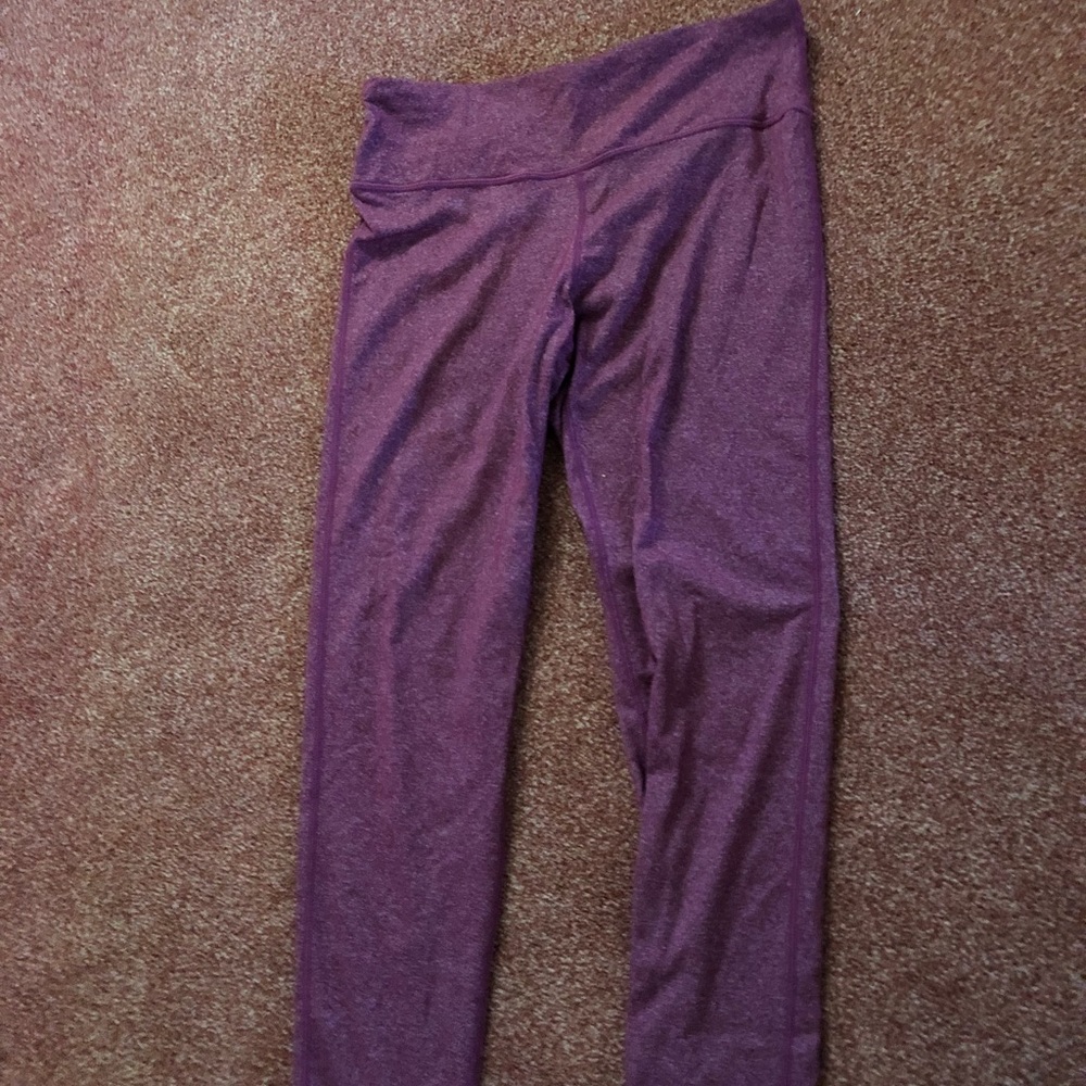 Full length maroon leggings