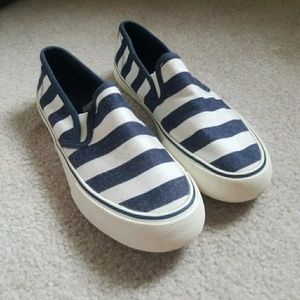 Mossimo Canvas Slip On Loafers