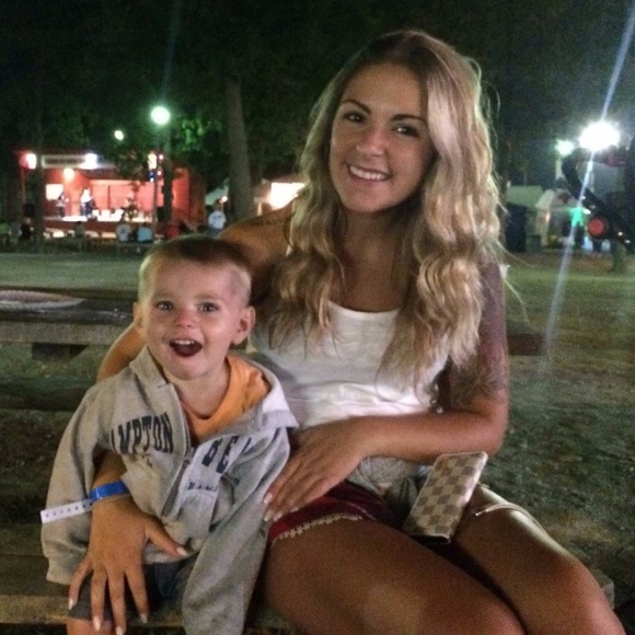 Meet your Posher, Samantha - Picture 7 of 8