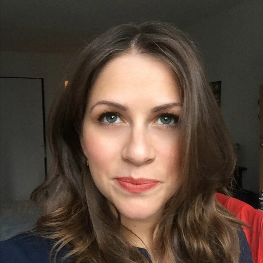 Meet your Posher, Gena