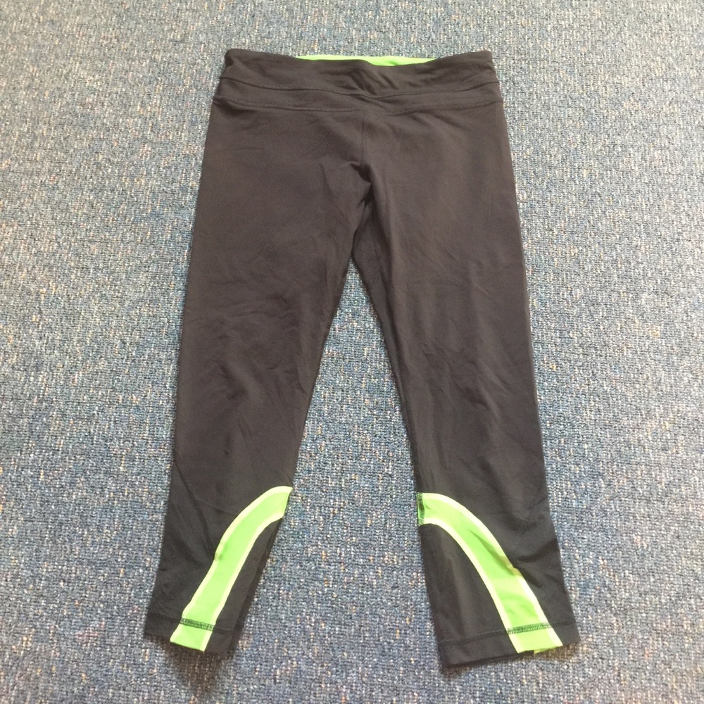 Lululemon run inspire crops