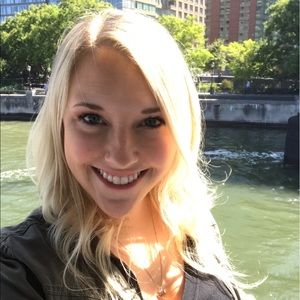 Meet your Posher, Katie