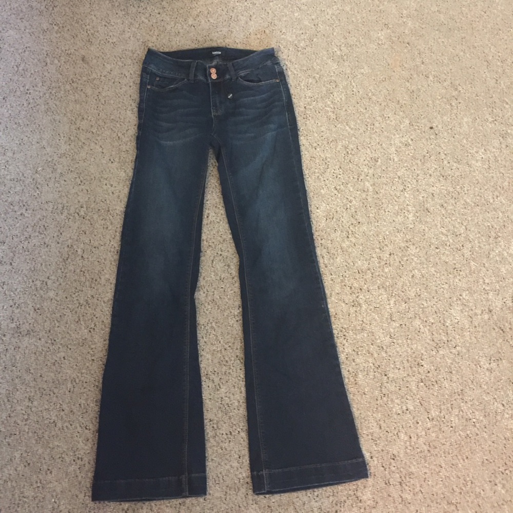 Kensie bootcut jeans!