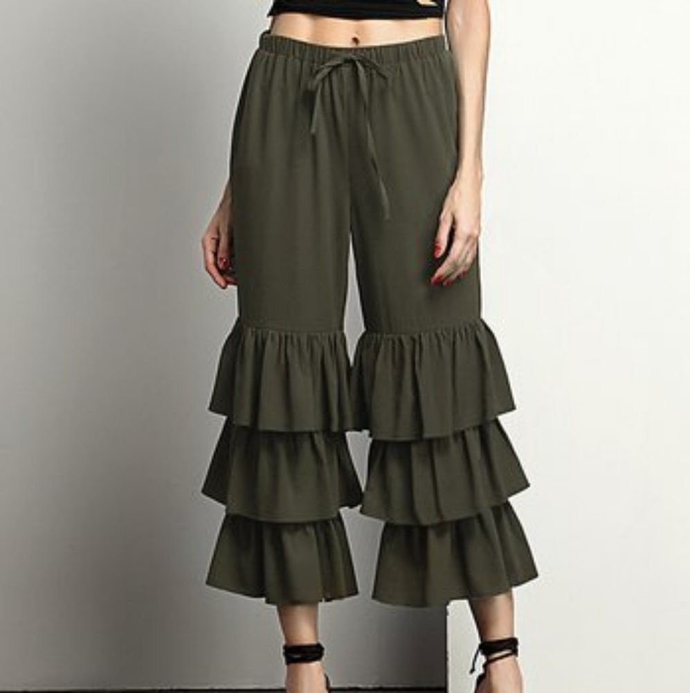 Chiffon tiered ruffle high waist flare pants.
