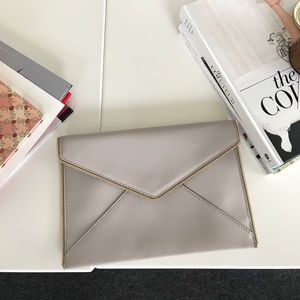 Rebecca Minkoff envelope clutch. perfect condition
