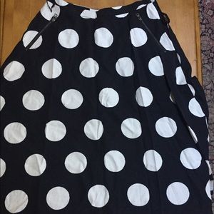Beautiful Anthropologie black and white skirt