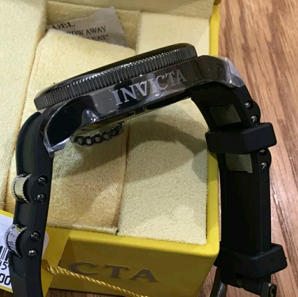 Brand new Invicta Russian Men's watch( firm price) - Picture 2 of 8