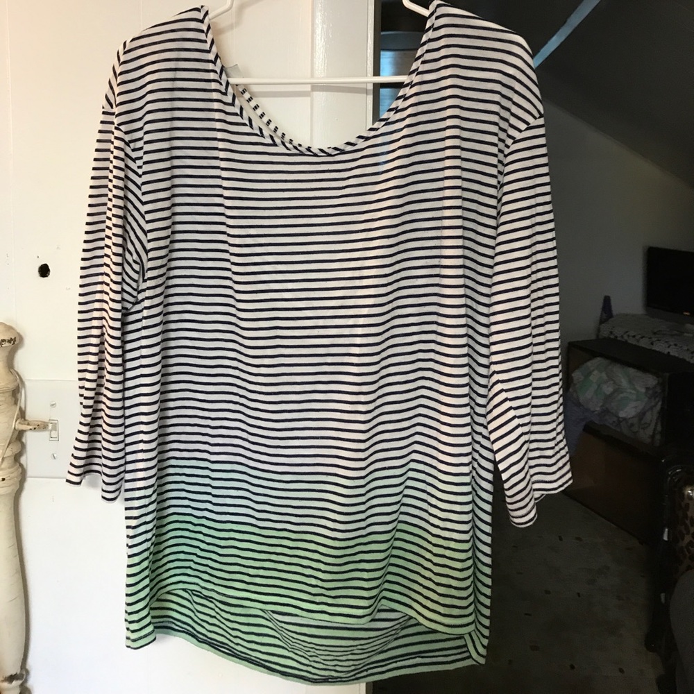 American Eagle 3/4 sleeve top