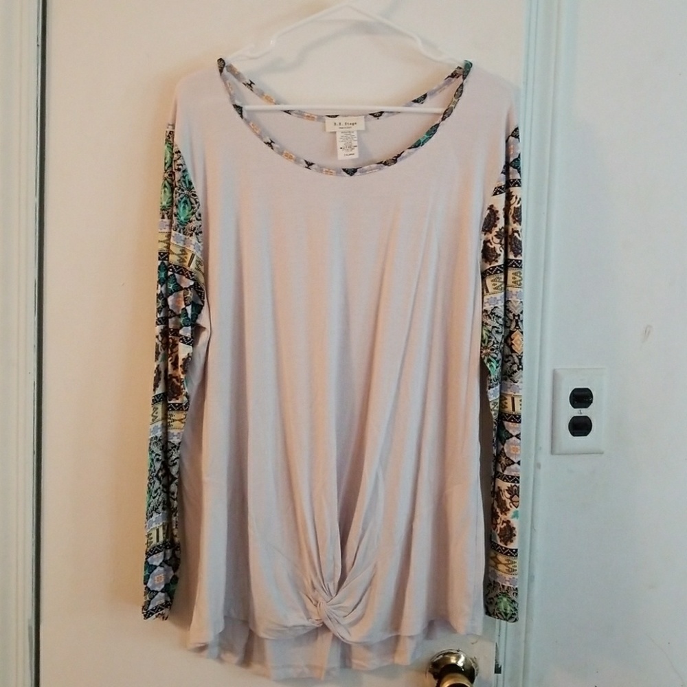 Cute Sleeve Patterned Plus Size Henley