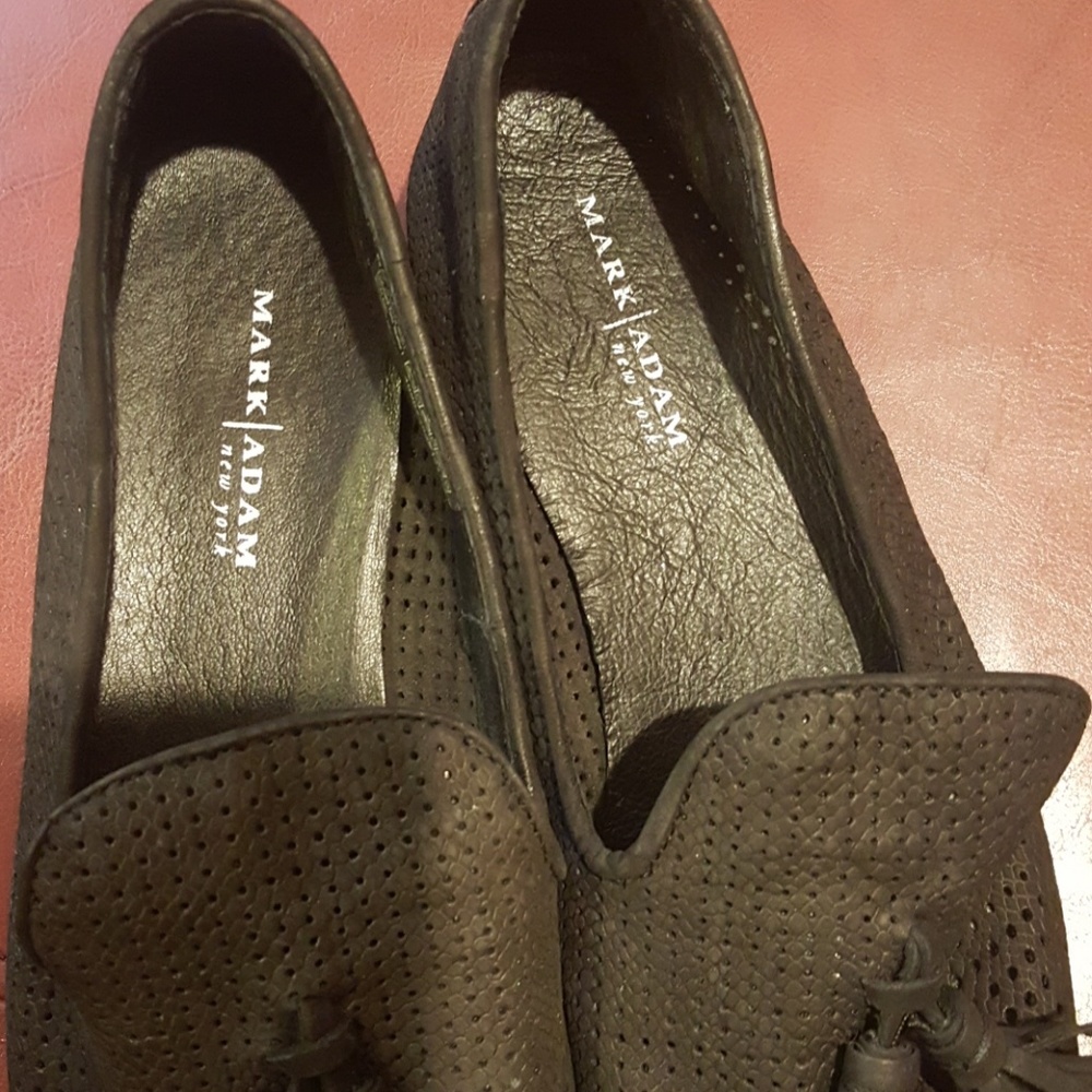 Shoes - Picture 4 of 6