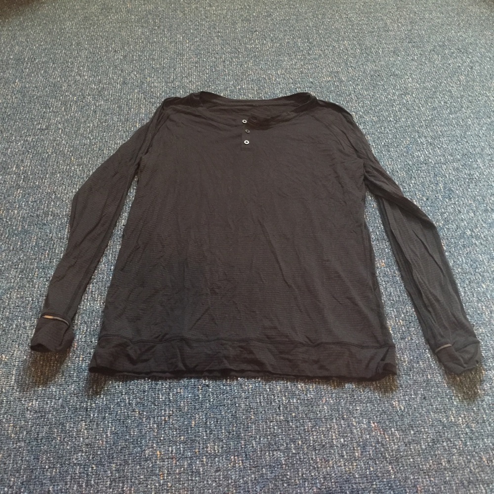 Lululemon lightweight button down running tee