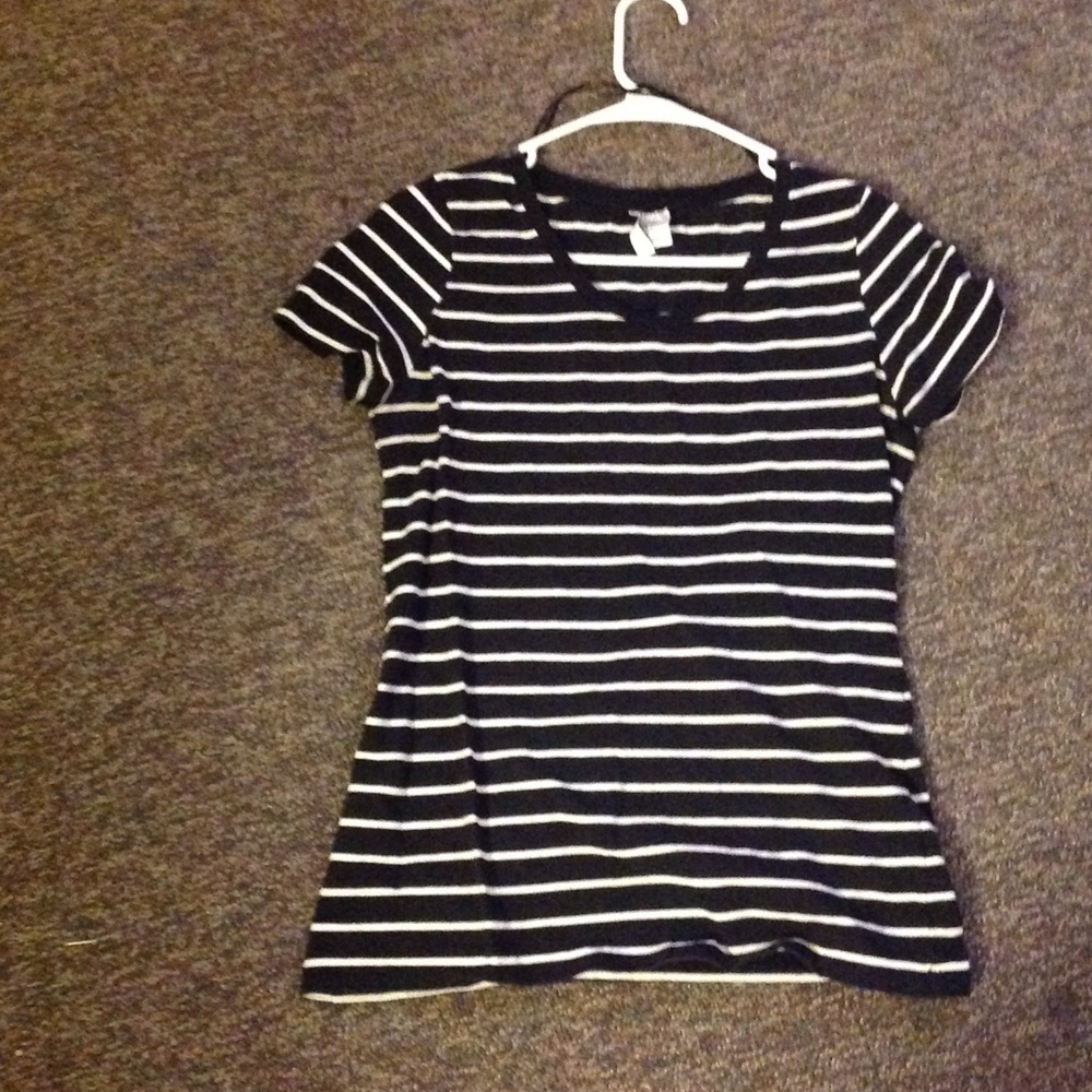 Stripped black shirt