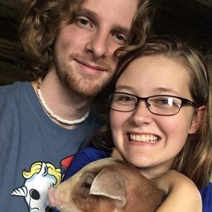 Meet your Posher, Haley