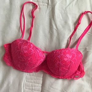 Victoria’s Secret Pink Date Bra plunge 36B