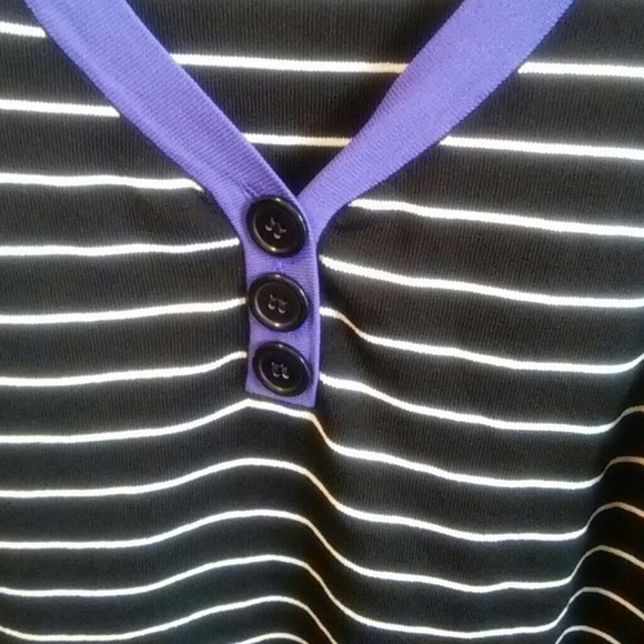 Sweater - Picture 3 of 3