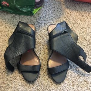 Jessica Simpson wedges