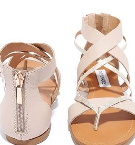 Steve Madden sandals never worn