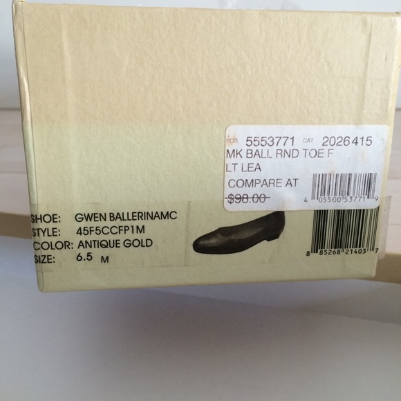 MICHAEL Michael Kors gold flats with box - Picture 4 of 6