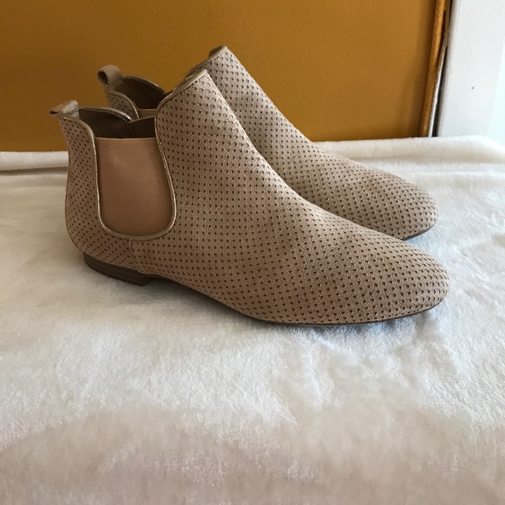 Tan suede booties