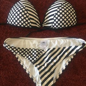 Body Glove push up string bikini