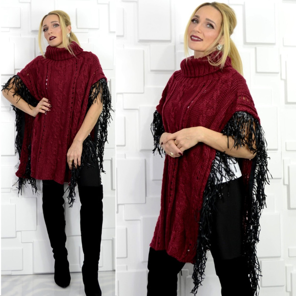 BURGUNDY KNIT PONCHO WITH FRINGE - Picture 2 of 4