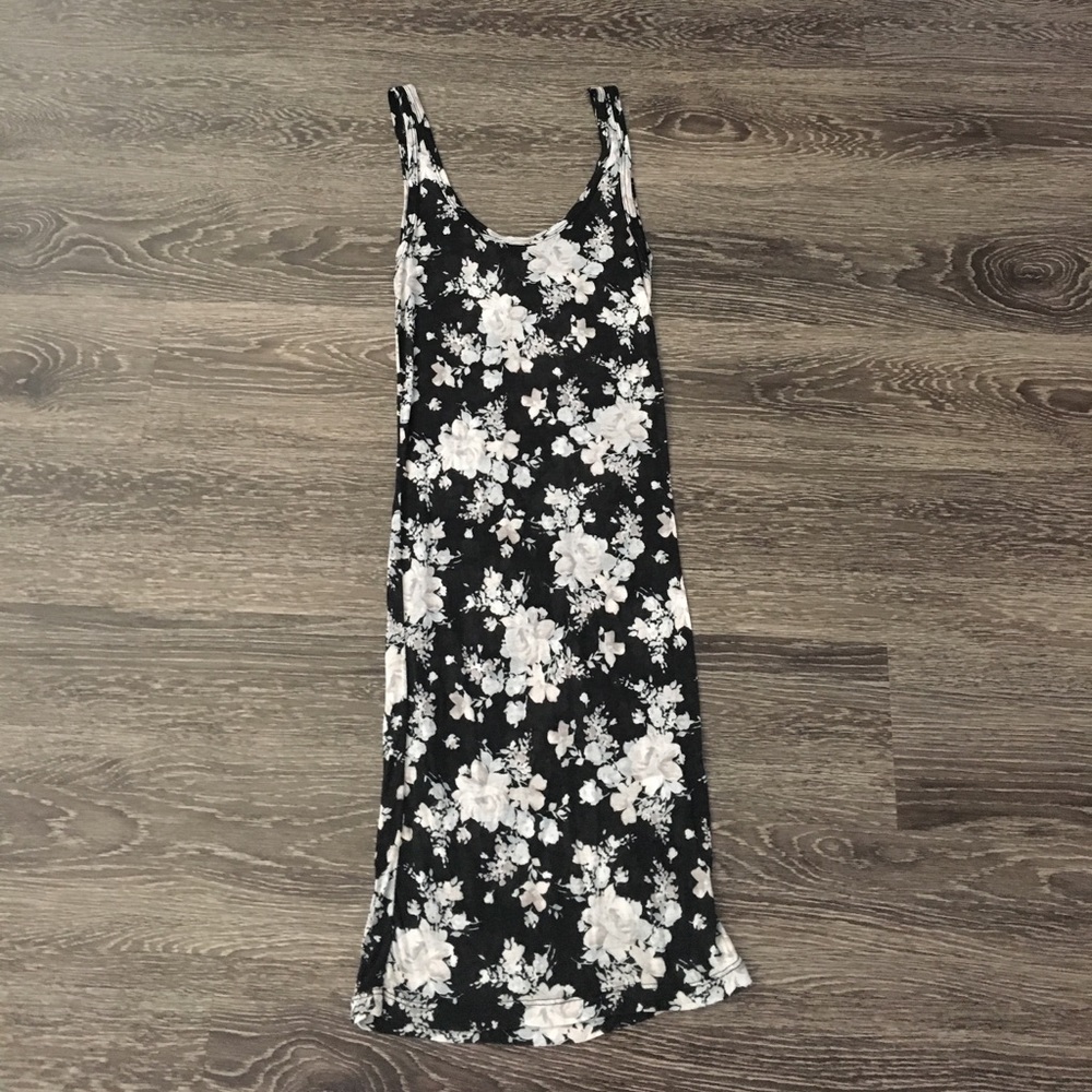 Brandy Melville Dress