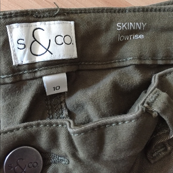 Khaki Green Skinny Lowrise Pant - Picture 2 of 4