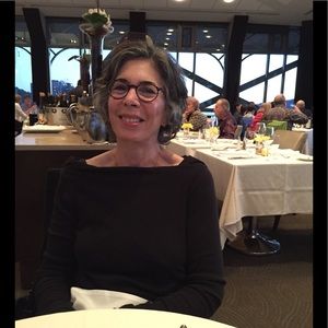 Meet your Posher, Phyllis