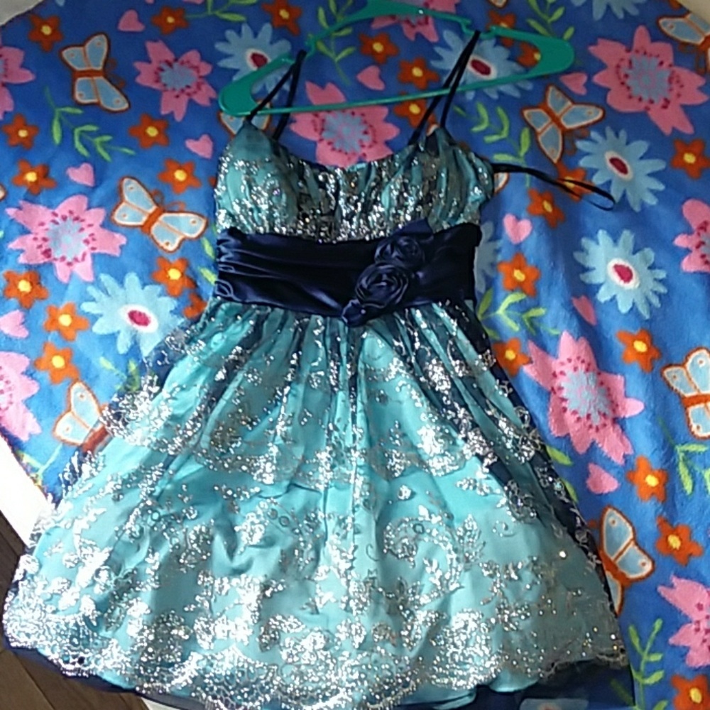 Prom/homecoming dress